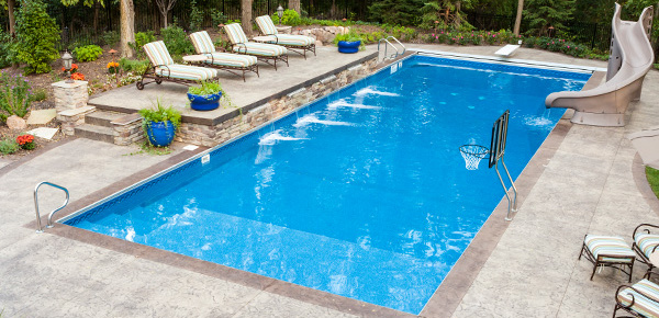 Schwimmbad­technik bei FIBA GmbH in Leingarten